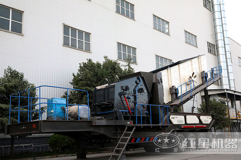 移動大型石頭破碎機(jī)